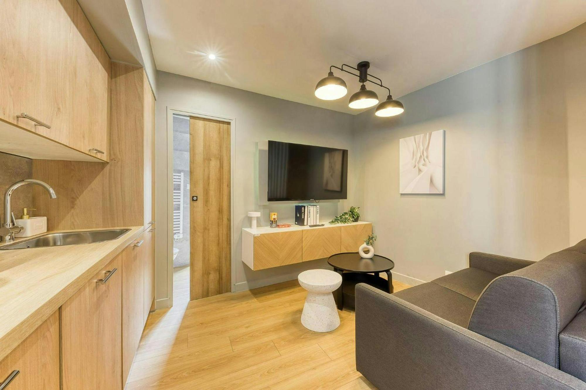 The Duplex Paris Apartment *